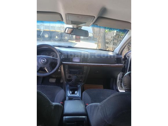 Sahibinden Opel Vectra 2.2 Elegance 2003 Model