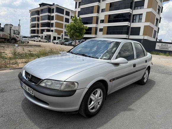 Kondisyonlu temiz vectra