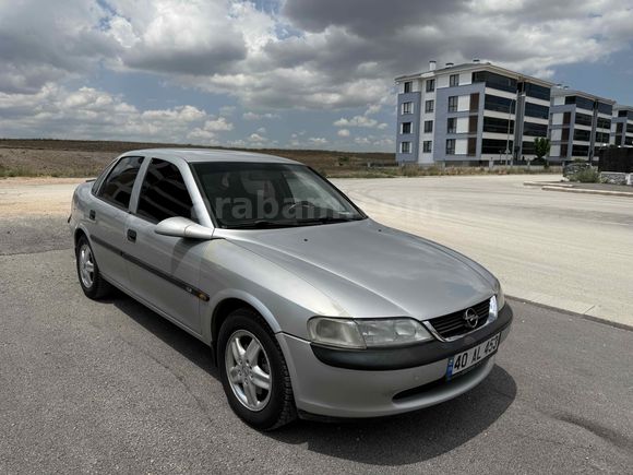 Kondisyonlu temiz vectra