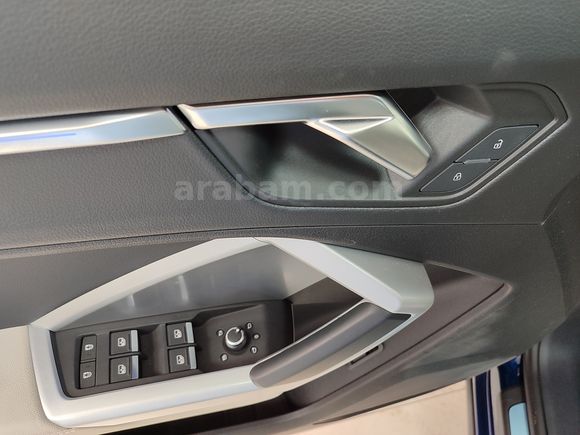 FASTCAR'DAN 2023 AUDI Q3 ADVANCED, 6.700Km, BOYASIZ, TRAMERSİZ