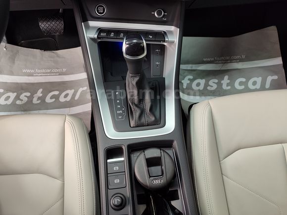 FASTCAR'DAN 2023 AUDI Q3 ADVANCED, 6.700Km, BOYASIZ, TRAMERSİZ