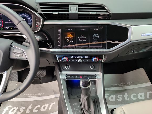 FASTCAR'DAN 2023 AUDI Q3 ADVANCED, 6.700Km, BOYASIZ, TRAMERSİZ
