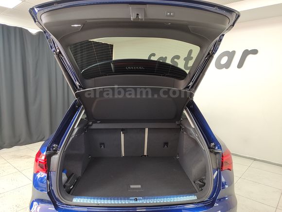 FASTCAR'DAN 2023 AUDI Q3 ADVANCED, 6.700Km, BOYASIZ, TRAMERSİZ