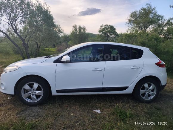 Sahibinden Renault Megane 1.5 dCi Expression 2012 Model