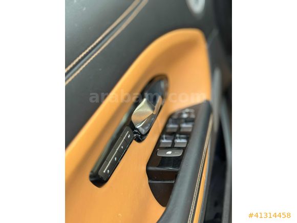 CR AUTO DAN CAM TAVAN RANGE ROVER
