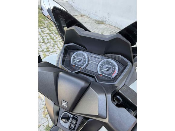 Sahibinden 2 bin km’de  EMSALSİZ