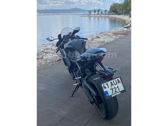 Sahibinden Yamaha R7 