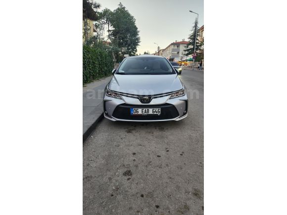 Sahibinden Toyota Corolla 1.5 Flame X-Pack 2022 Model