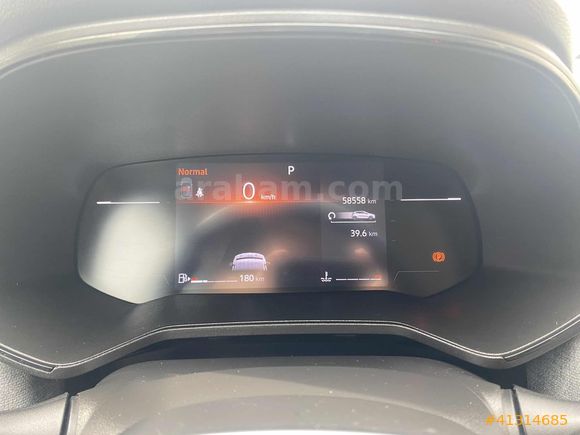 2024 CLİO 1.0 TCE EVOLUTİON OTM VİTES 58000 KM BOYASIZ