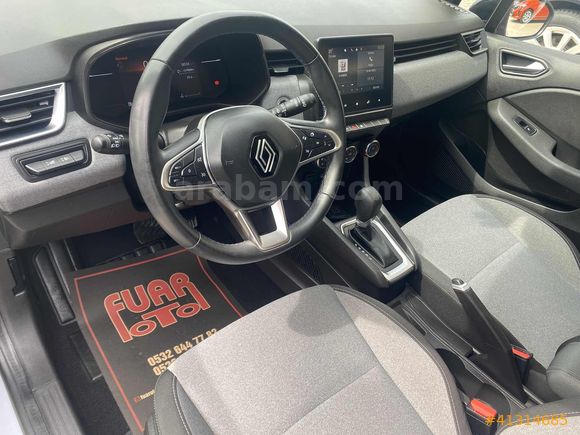 2024 CLİO 1.0 TCE EVOLUTİON OTM VİTES 58000 KM BOYASIZ