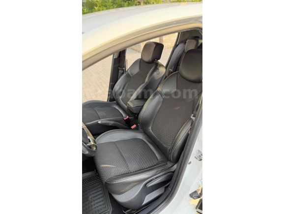 Galeriden Renault Clio 1.5 dCi Icon 2017 Model Antalya