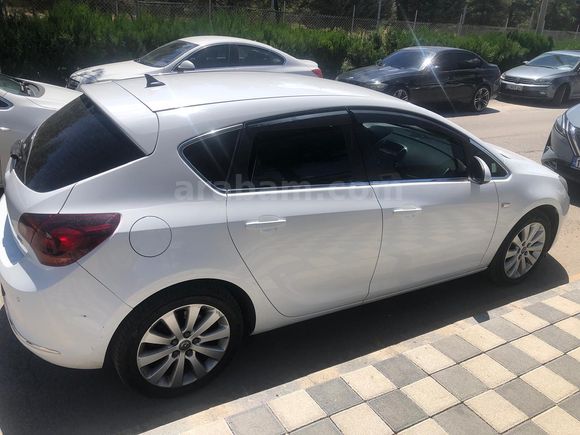 SAHİBİNDEN ÇOK ACİL SATILIK / Opel Astra 1.6 CDTI Cosmo 2014 Model 