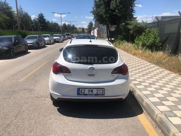 SAHİBİNDEN ÇOK ACİL SATILIK / Opel Astra 1.6 CDTI Cosmo 2014 Model 