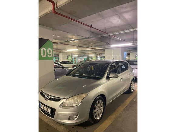 Sahibinden Hyundai i30 1.6 CRDi Mode 2010 Model 