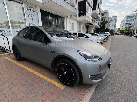 Tesla Model Y LR AWD 15.800 km Mat PPF Karbon Garantili