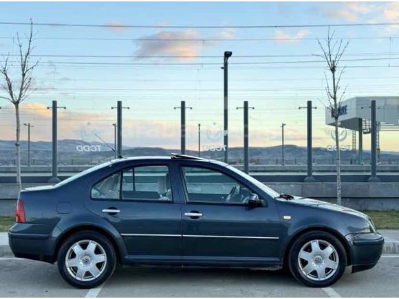 Sahibinden Volkswagen Bora 1.6 Comfortline 2000 Model 