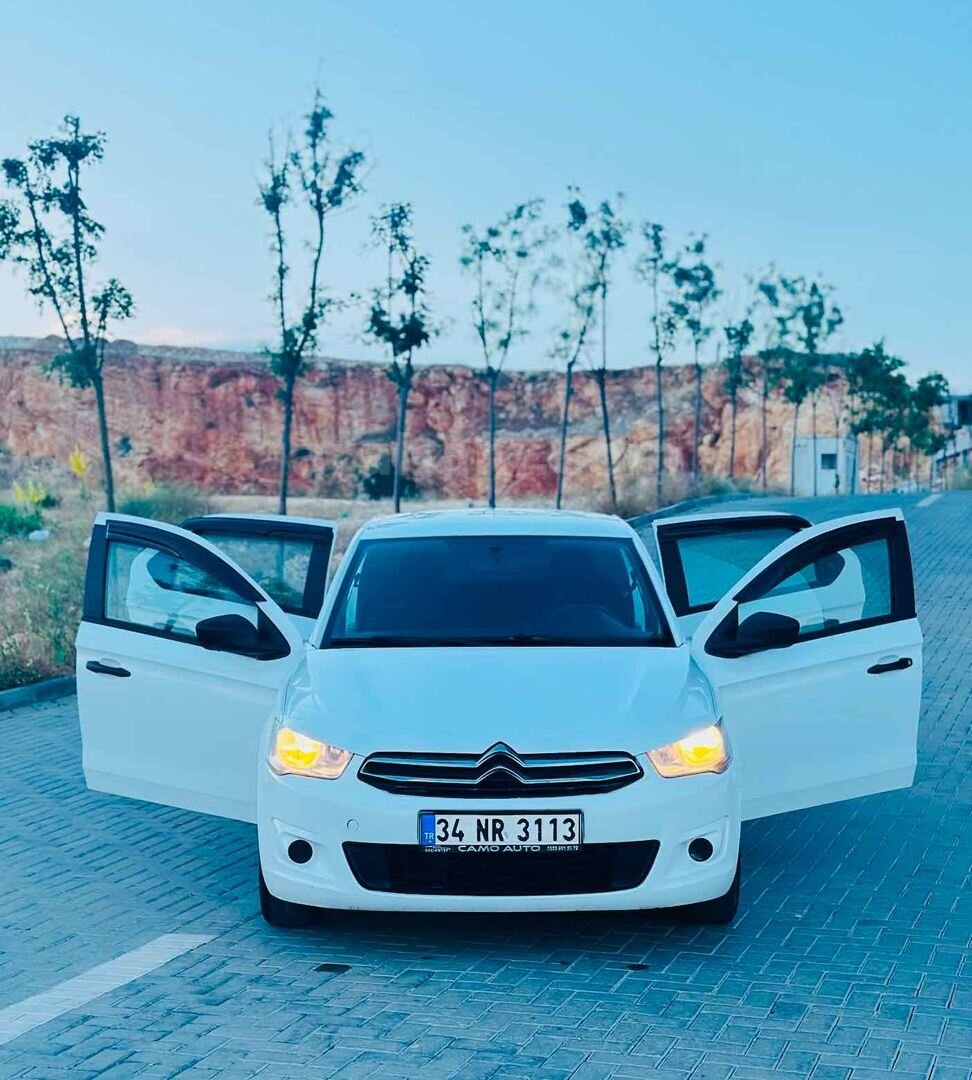 Galeriden Citroen C-Elysée 1.6 HDi Attraction 2015 Model Gaziantep 240.000 km Beyaz 5
