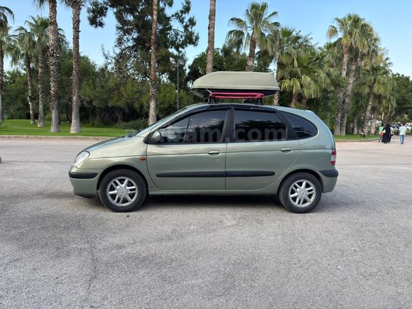 Sahibinden Renault Scenic 1.6 Dynamique 2003 Model Antalya