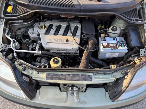 Sahibinden Renault Scenic 1.6 Dynamique 2003 Model Antalya
