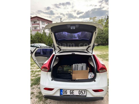 Sahibinden Volvo V40 1.6 D Premium 2014 Model 