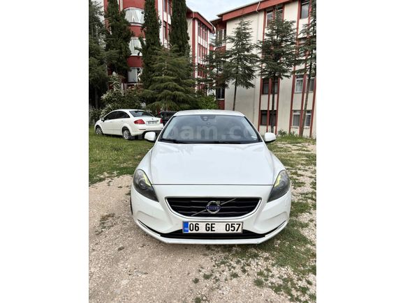 Sahibinden Volvo V40 1.6 D Premium 2014 Model 