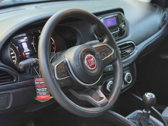 Galeriden Fiat Egea 1.4 Fire Easy 2021 Model Balıkesir