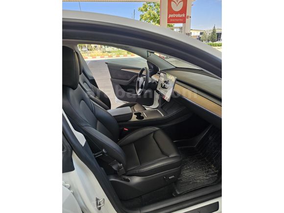 Sahibinden Tesla Model Y Standart Range 2025 Model