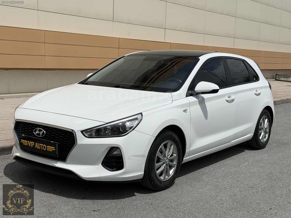 2017 MODEL HYUNDAİ İ 30 STYLE 139 BİN KM