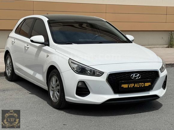 2017 MODEL HYUNDAİ İ 30 STYLE 139 BİN KM