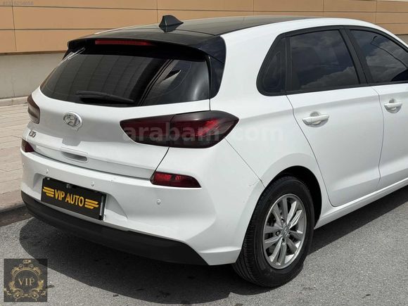 2017 MODEL HYUNDAİ İ 30 STYLE 139 BİN KM