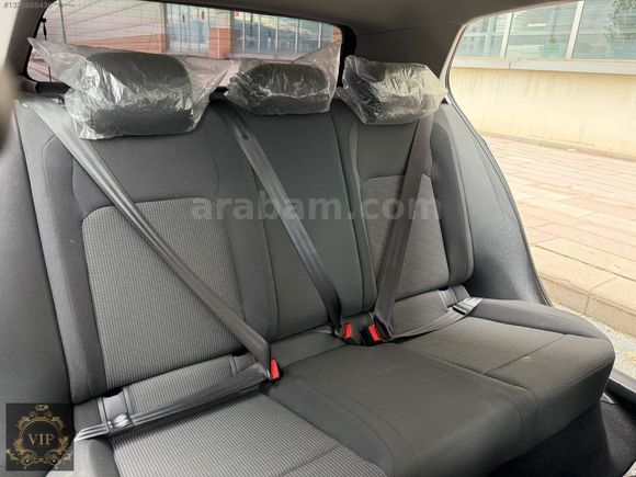 2024 MODEL GOLF 19.000 KM HATASIZ BOYASIZ