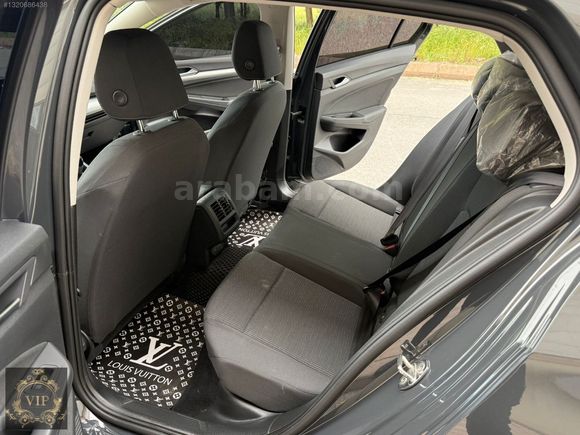 2024 MODEL GOLF 19.000 KM HATASIZ BOYASIZ