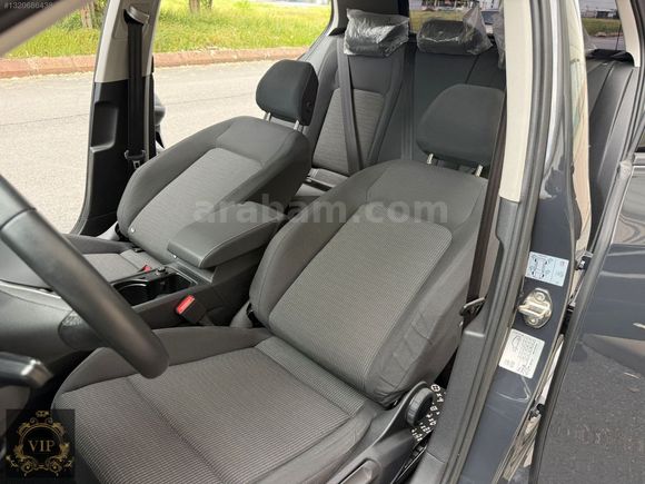 2024 MODEL GOLF 19.000 KM HATASIZ BOYASIZ