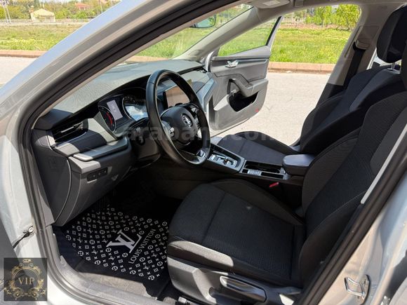 2024 SKODA OCTAVİA 1.0 e-TEC+ELİTE+TABLET