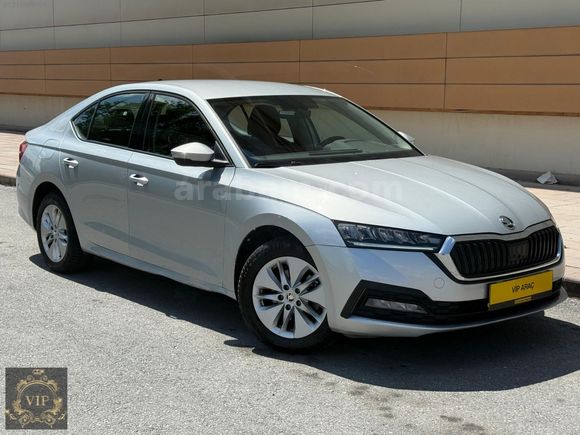 2024 SKODA OCTAVİA 1.0 e-TEC+ELİTE+TABLET