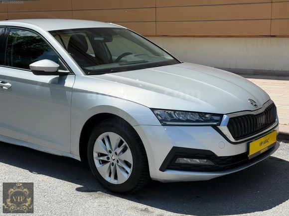 2024 SKODA OCTAVİA 1.0 e-TEC+ELİTE+TABLET