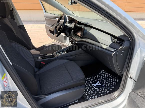 2024 SKODA OCTAVİA 1.0 e-TEC+ELİTE+TABLET