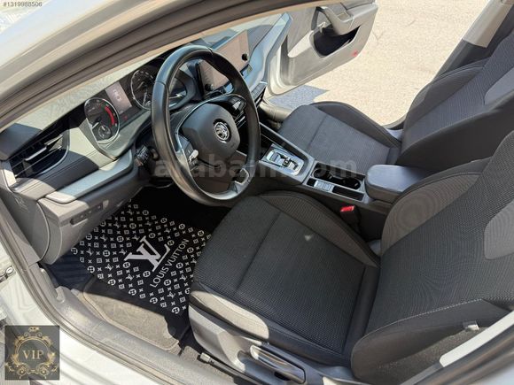 2024 SKODA OCTAVİA 1.0 e-TEC+ELİTE+TABLET
