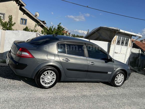 Sahibinden Renault Megane 1.5 dCi Privilege 2008 Model 