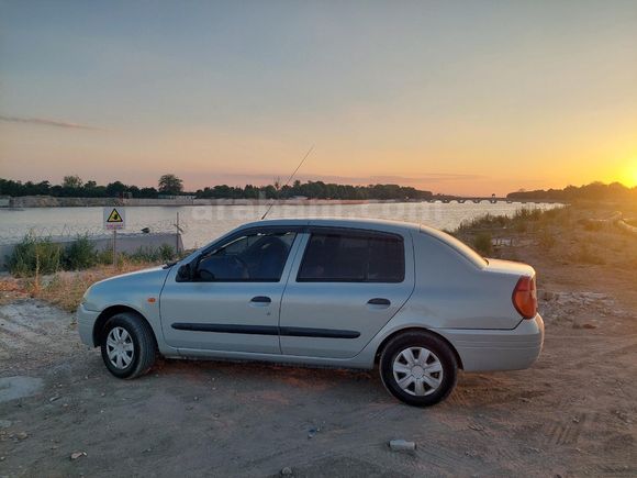 Tertemiz clio düşük km bakımlı takas teklifleri değerlendirilir!!!