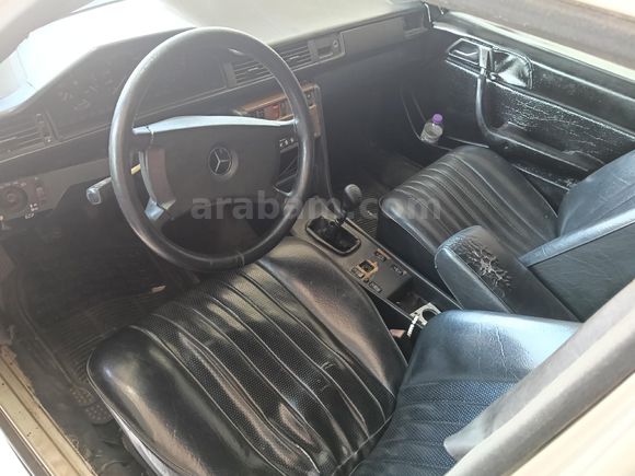 Galeriden Mercedes - Benz E 200 1987 275.000 TLAntalya