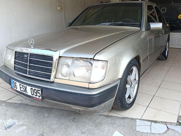 Galeriden Mercedes - Benz E 200 1987 275.000 TLAntalya