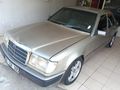 Galeriden Mercedes - Benz E 200 1987 275.000 TLAntalya