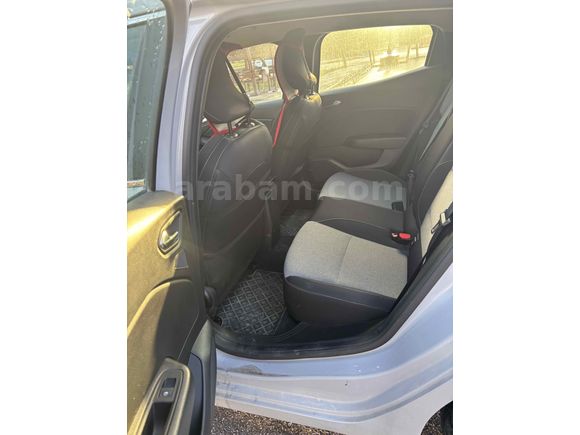 Sahibinden Renault Clio 1.0 TCe Evolution 2024 Model 