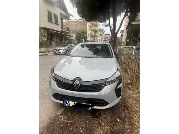 Sahibinden Renault Clio 1.0 TCe Evolution 2024 Model 