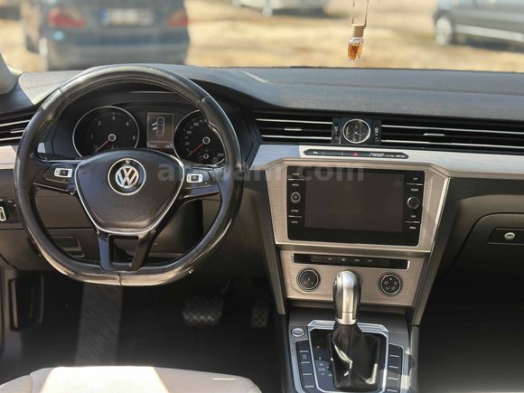 Galeriden Volkswagen Passat 1.6 TDi BlueMotion Impression 2017 Model Gaziantep