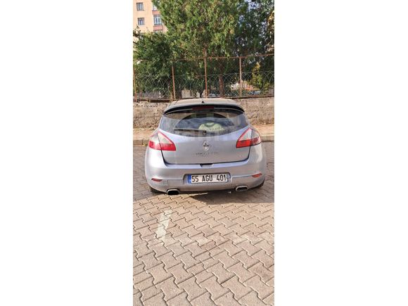Sahibinden Renault Megane 1.5 dCi Dynamique 2010 Model