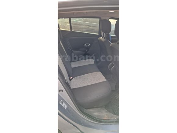 Sahibinden Renault Megane 1.5 dCi Dynamique 2010 Model