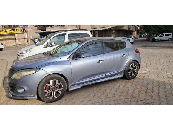Sahibinden Renault Megane 1.5 dCi Dynamique 2010 Model