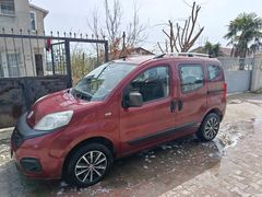 Sahibinden Fiat Fiorino Combi 1.3 Multijet Pop 2016 Model  230.000 km Kırmızı